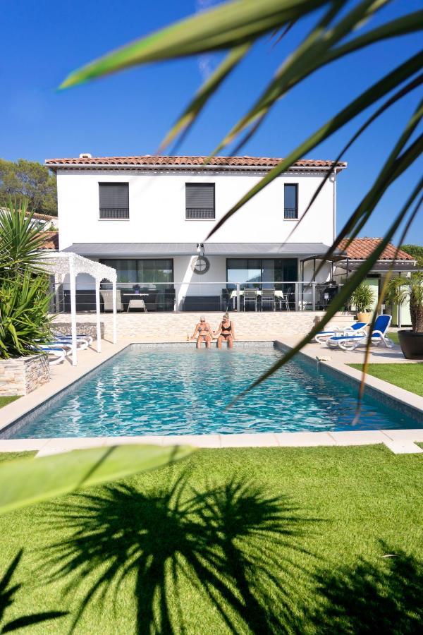 Villa Quietude Bagnols-en-Foret Exterior photo